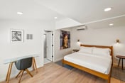 Rose Jean: Room #2