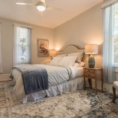 Belmont Farmhouse: French Cottage Apartment