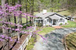 Stonemont Farm Cottage - Image 3