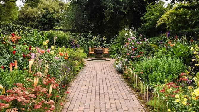 Historic Garden Week